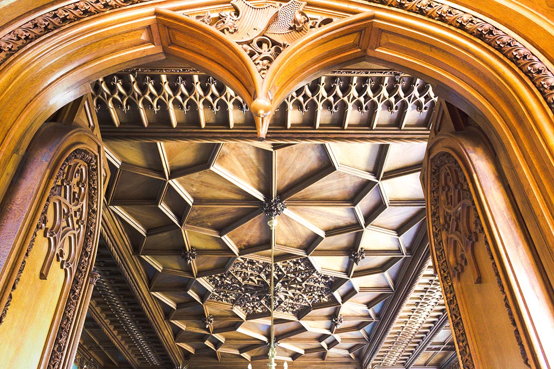 Decorated Wood Vault Ceilings In The Old Castle - PICVALE